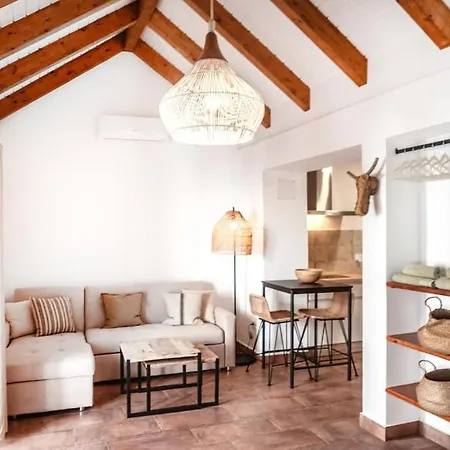 Apartment 19- La Buhardilla Del Rico - Enyoy *